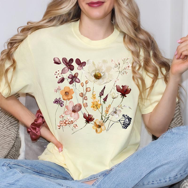 Meadow flowers Gifts T-Shirt
