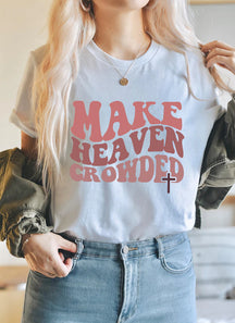 Machen Sie ein himmlisches, überfülltes Hemd