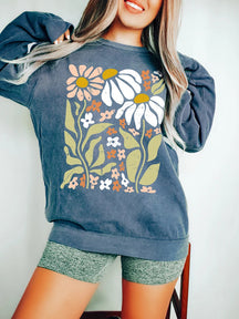 Comfort Colors Boho Wildflowers Floral Nature Sweatshirt